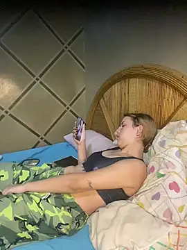 coupleyys online show from July 14, 8:03 pm