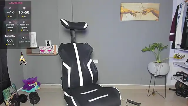 JordanRossie online show from April 5, 3:09 pm