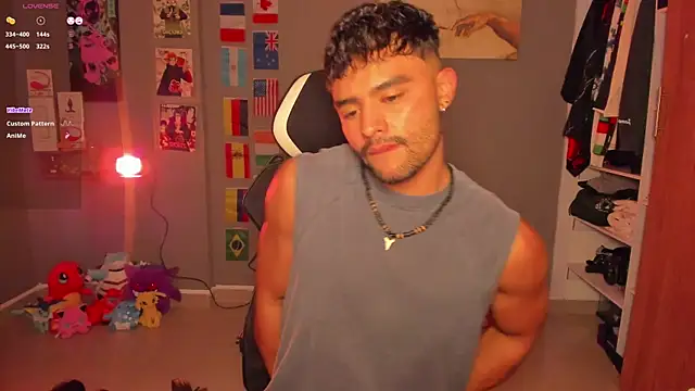 JordanRossie online show from July 17, 2:02 pm
