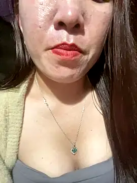 Luna-ass online show from December 17, 1:06 pm