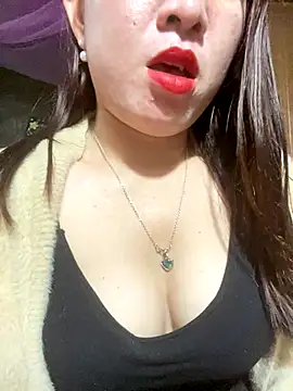 Luna-ass online show from December 19, 1:23 am