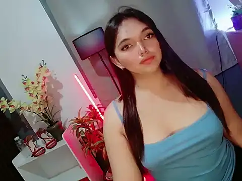 Nikki Karishma online show from April 20, 6:53 pm