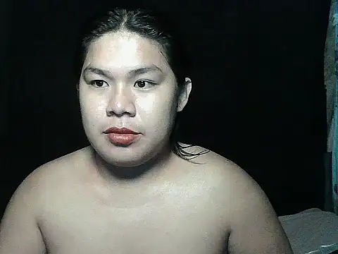 Snapshot of Huntrix2025 chatting on July 11, 6:38 am Huntrix2025 online show from July 11, 6:38 am