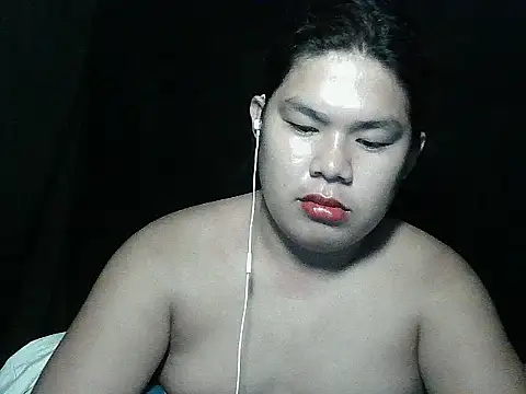 Snapshot of Huntrix2025 chatting on July 12, 9:28 pm Huntrix2025 online show from July 12, 9:28 pm