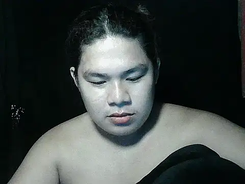 Snapshot of Huntrix2025 chatting on July 15, 10:42 am Huntrix2025 online show from July 15, 10:42 am