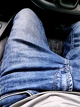 lickingspecilist online show from October 6, 11:40 am