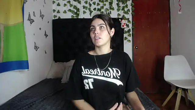 isabel 09 online show from March 10, 6:46 pm