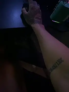 WhaledYelp online show from March 22, 8:18 am