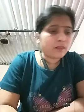 Snapshot of aliya-jaan71 chatting on April 22, 5:25 pm aliya-jaan71 online show from April 22, 5:25 pm