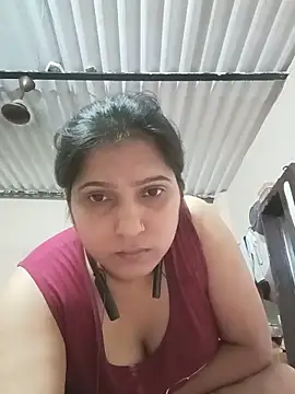 Snapshot of aliya-jaan71 chatting on May 23, 3:38 pm aliya-jaan71 online show from May 23, 3:38 pm