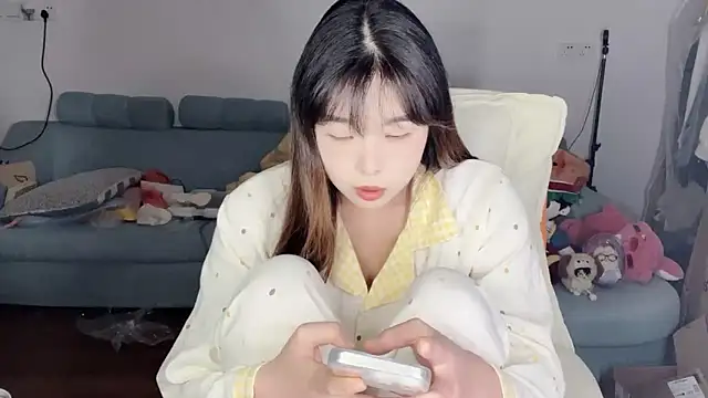 Akong11 online show from April 2, 5:10 pm