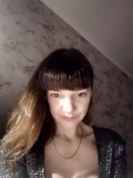 AliceSwan1122 online show from November 19, 12:32 am