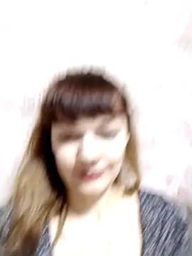 AliceSwan1122 online show from December 3, 10:19 pm