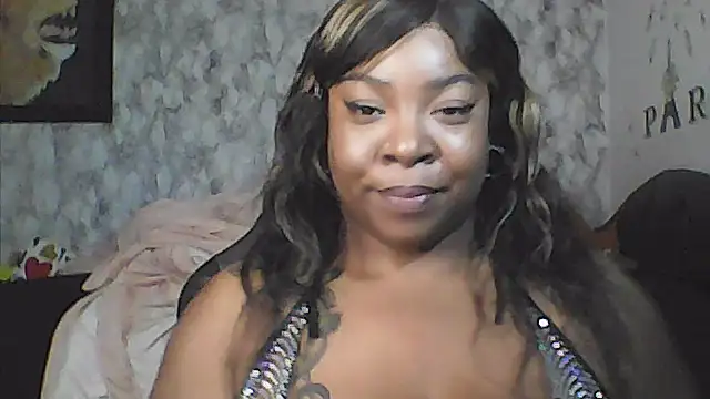 Snapshot of BellaBlaze25 chatting on March 8, 5:17 pm BellaBlaze25 online show from March 8, 5:17 pm