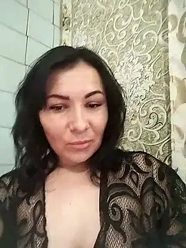 Snapshot of Mia24Blove chatting on June 17, 12:18 pm Mia24Blove online show from June 17, 12:18 pm