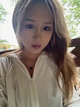 yuki june online show from April 21, 8:09 am