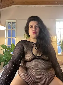 Snapshot of Andrea_secret_ chatting on June 5, 2:23 pm Andrea secret online show from June 5, 2:23 pm