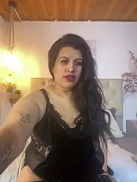 Snapshot of Andrea_secret_ chatting on July 15, 1:38 pm Andrea secret online show from July 15, 1:38 pm