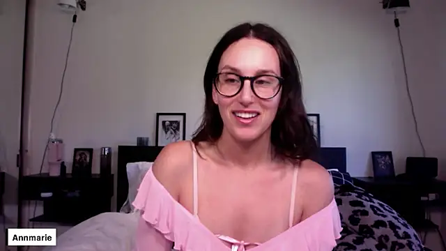 annmarieferrara online show from February 13, 4:47 pm