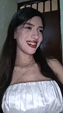 Emily-hottson online show from January 15, 7:24 am