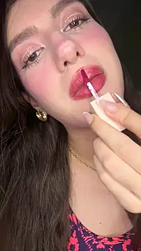 Emily-hottson online show from February 4, 7:03 am