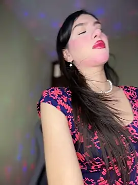 Emily-hottson online show from March 15, 4:29 am