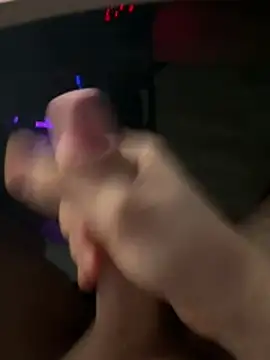 jstntz online show from July 3, 12:39 am