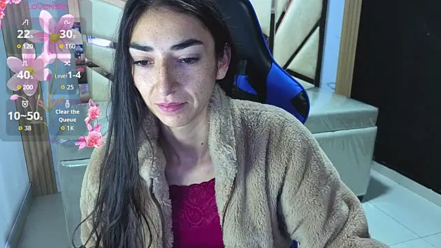 Maily a  online show from April 18, 12:53 pm