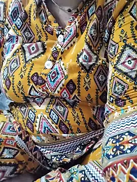 Hot Desi Milf online show from May 21, 3:13 am