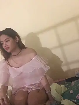 MaiHoang2k online show from February 22, 10:03 am