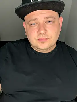 xXLustMolchXx online show from September 23, 4:21 pm