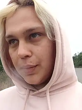 MargoShein online show from September 29, 2:44 pm