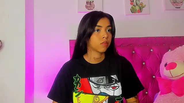 dahiiangomezz online show from February 13, 4:58 pm