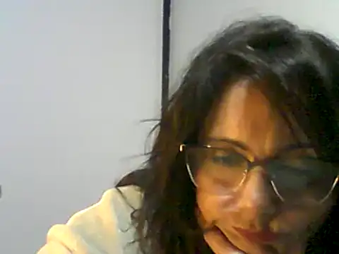 dulcefanny online show from May 31, 3:04 am