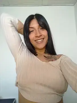 gabii hardy online show from May 27, 3:31 pm