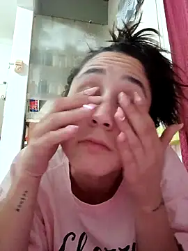 linameii online show from December 4, 2:21 am