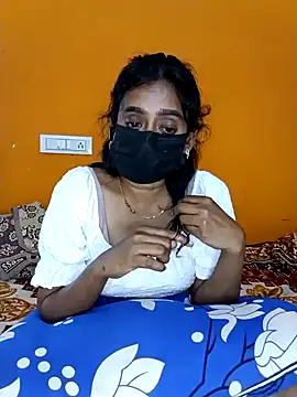 honeyqueen143 online show from September 25, 7:34 am