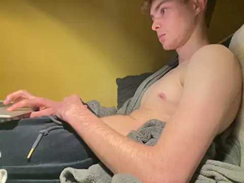 Randy9222 online show from December 13, 9:09 pm