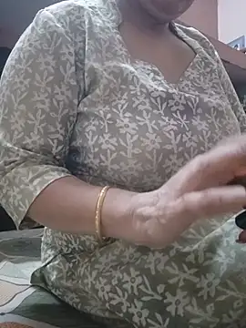 Snapshot of Jeya_thakur chatting on June 30, 5:19 am Jeya thakur online show from June 30, 5:19 am