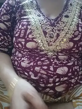 Snapshot of Jeya_thakur chatting on July 7, 7:45 am Jeya thakur online show from July 7, 7:45 am