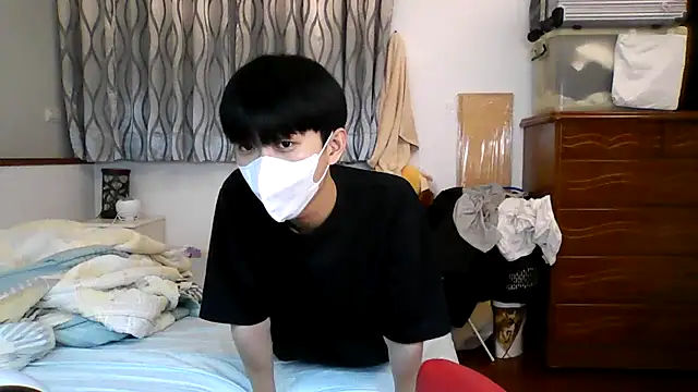 kai101010 online show from August 1, 2:49 pm