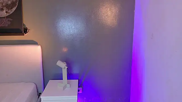 KeendraFox  online show from November 27, 10:39 am