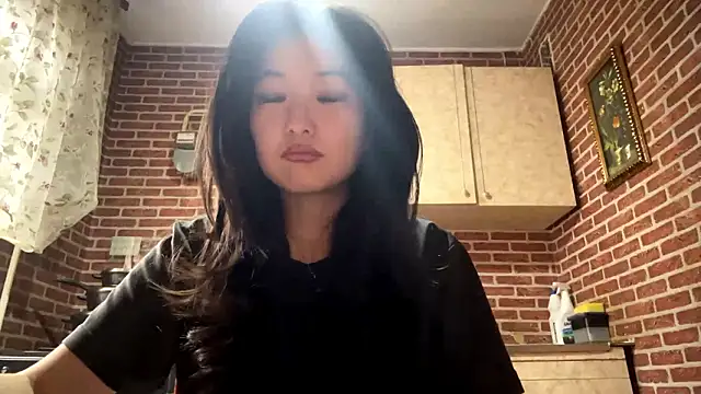 EmmaLeexth online show from March 10, 10:09 am