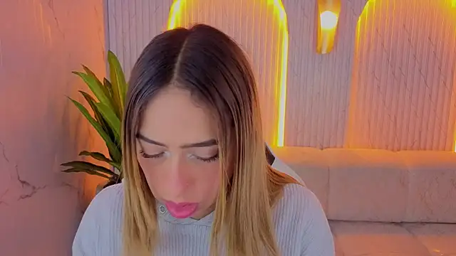 tamara tp online show from February 28, 12:39 pm