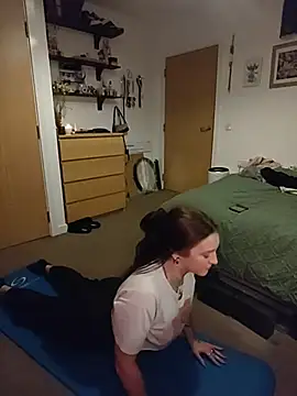 Snapshot of laradoom chatting on November 14, 10:40 pm laradoom online show from November 14, 10:40 pm