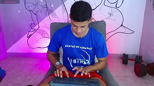 deivid bigcock1 online show from March 31, 7:03 pm