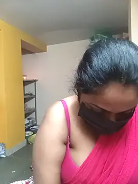 queendivya online show from February 4, 1:22 am