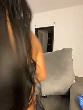 Snapshot of Savannahfisher chatting on February 18, 12:06 am Savannahfisher online show from February 18, 12:06 am