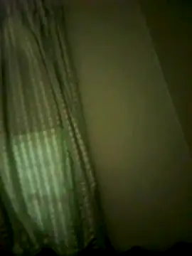 crish09 online show from October 31, 4:02 am