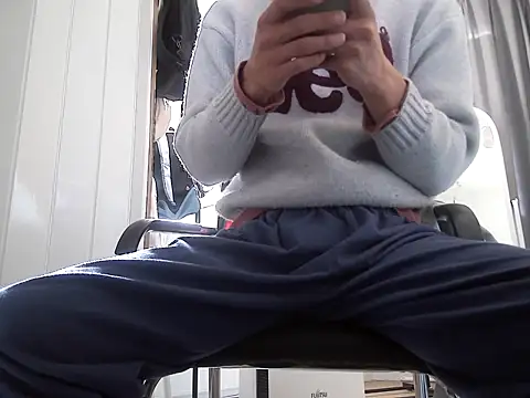 leeyoung  online show from January 17, 7:24 am